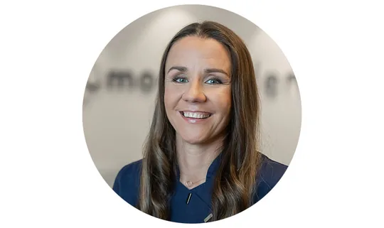 Saskia Hoffmann, Verwaltung bei moderndentistry